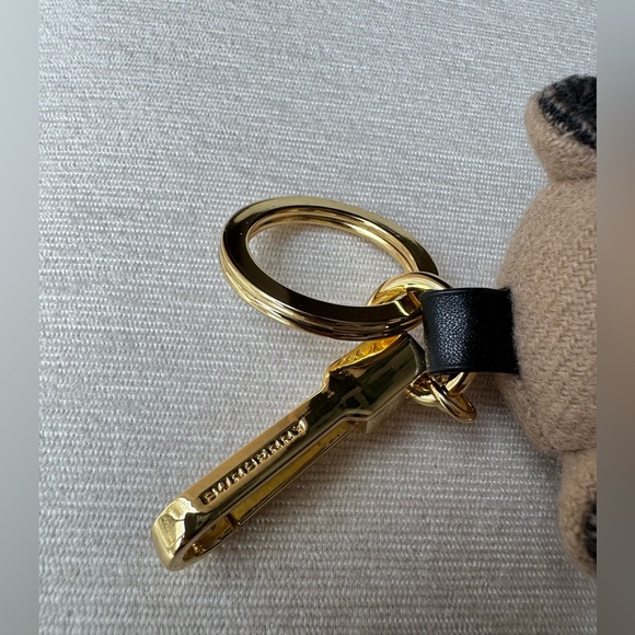 Burberry Thomas Bear Keychain - Picture 5 of 8